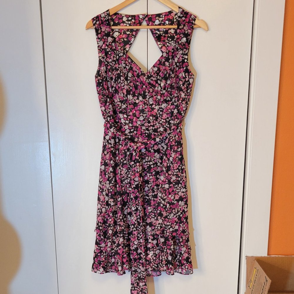 White House Black Market Sweetheart Neckline Floral Fit & Flare Dress 10